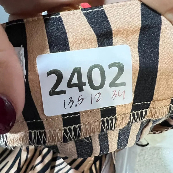 Fashion Nova Womens Brown Tiger Print Wide Leg Pants Small High Waist Pockets - Picture 15 of 15